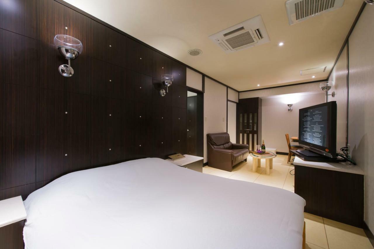Hotel Linden Oji (Adults Only) Токіо Екстер'єр фото